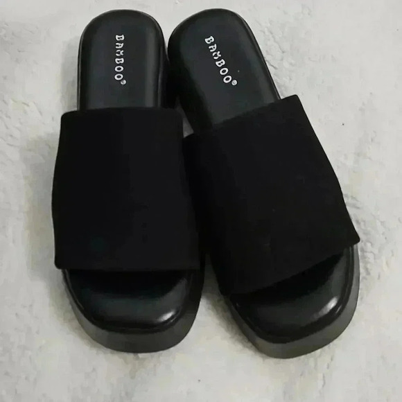 Bamboo Shoes - Picture 1 of 5